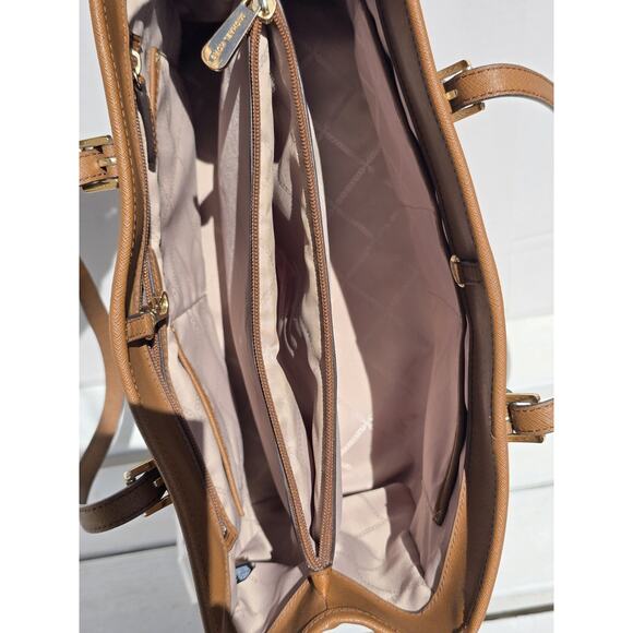 Original Michael Kors saddle brown handbag With Goldware - Picture 6 of 8